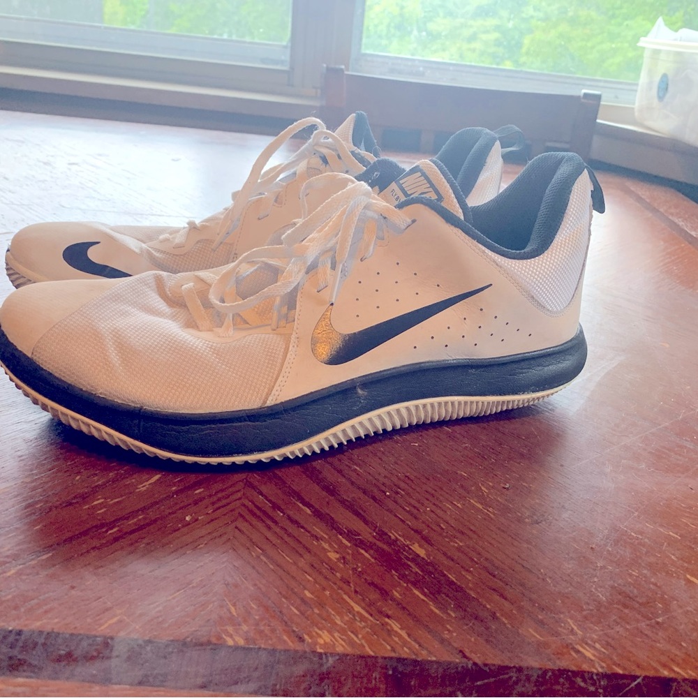 Nike Fly By Low size 13